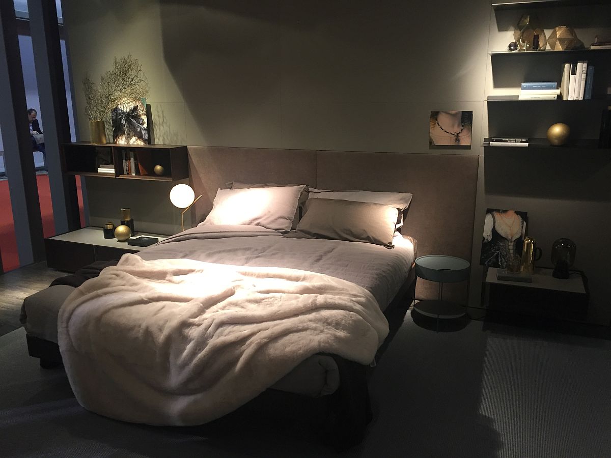 Прикроватные стеллажи в дизайне спальни