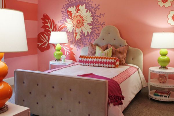 Дизайн комнаты для девочки в розовом цвете. Фото 34