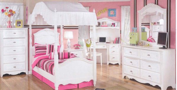 Дизайн комнаты для девочки в розовом цвете. Фото 26