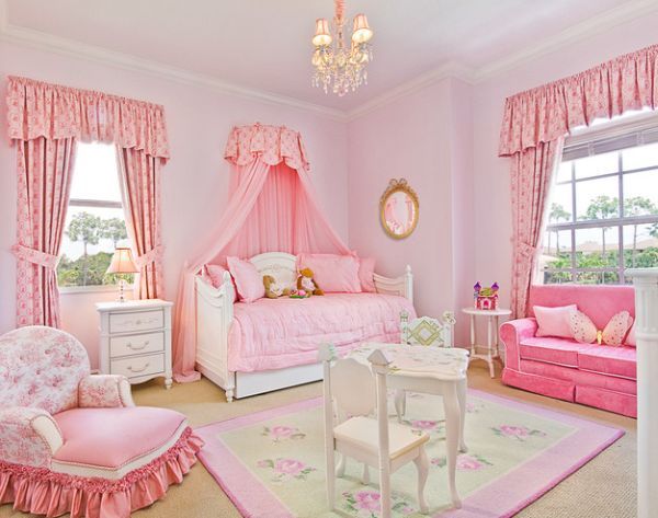 Дизайн комнаты для девочки в розовом цвете. Фото 21