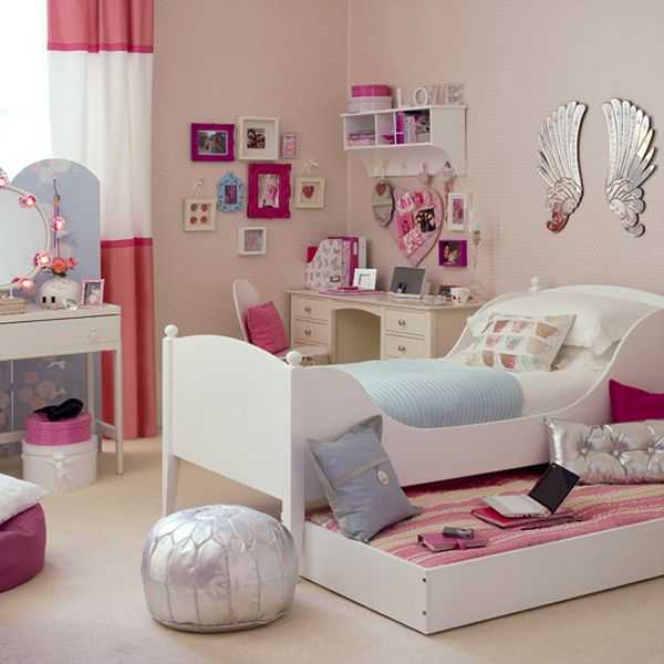 Дизайн комнаты для девочки в розовом цвете. Фото 11