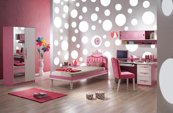 Дизайн комнаты для девочки в розовом цвете. Фото 1