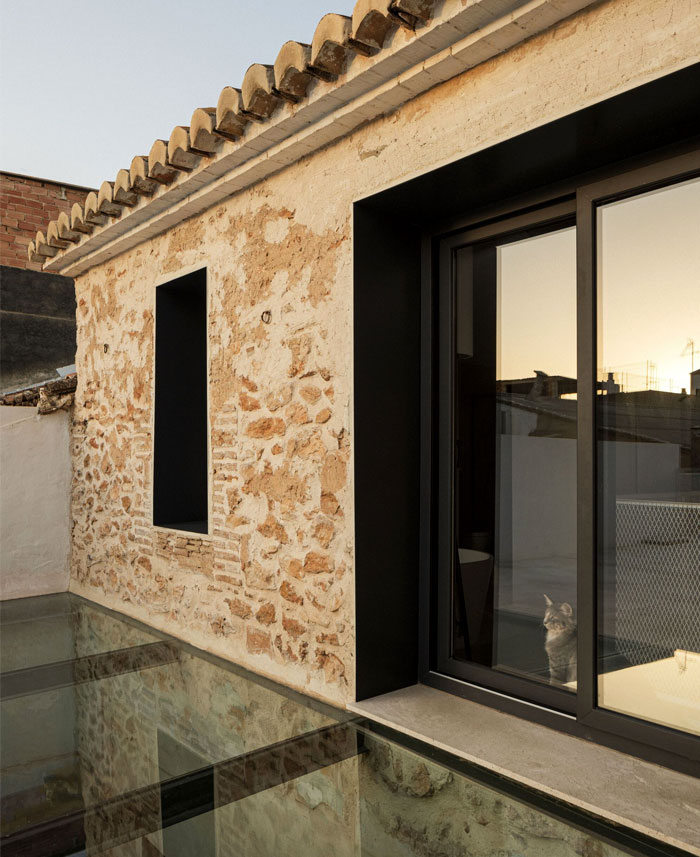 Casa del Calvari от ENDALT Arquitectes