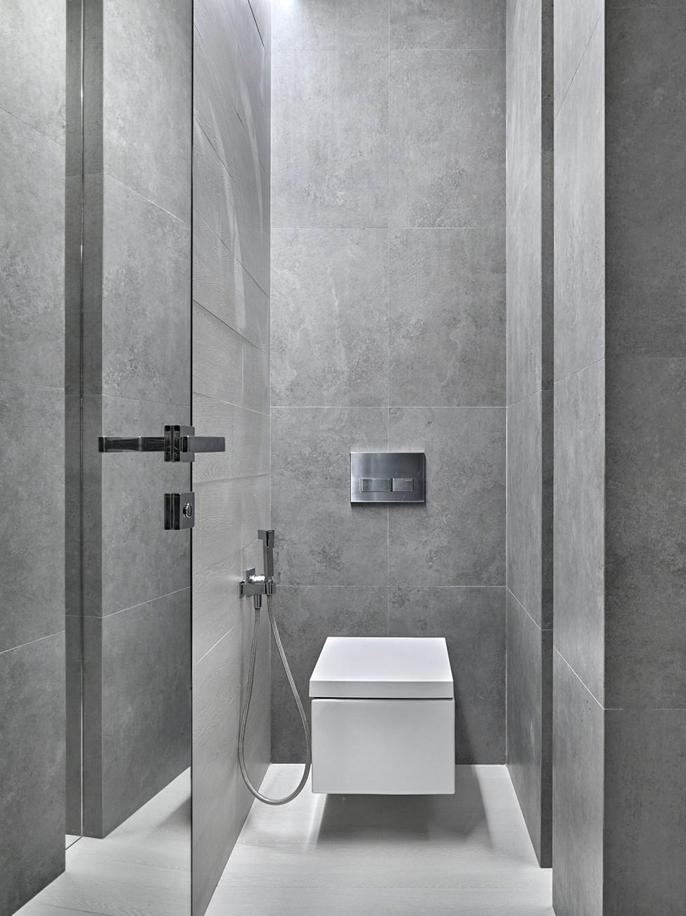 Любителям строгих геометрических линий дизайн туалета должен понравиться