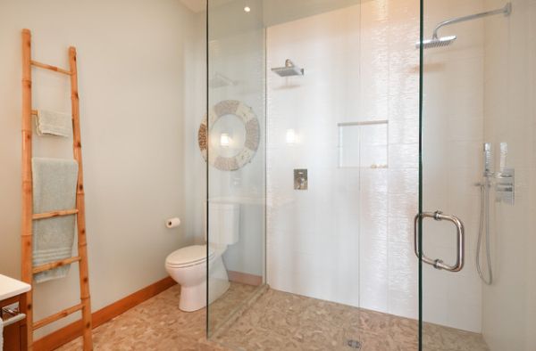 design shower with glass doors photo 15