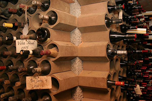 diy wine storage ideas 11