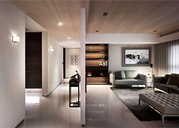 Дизайн интерьера квартиры в классическом стиле: светлый коридор