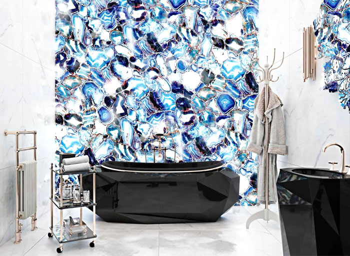 Дизайн интерьера роскошной квартиры: буйство красок в ванной