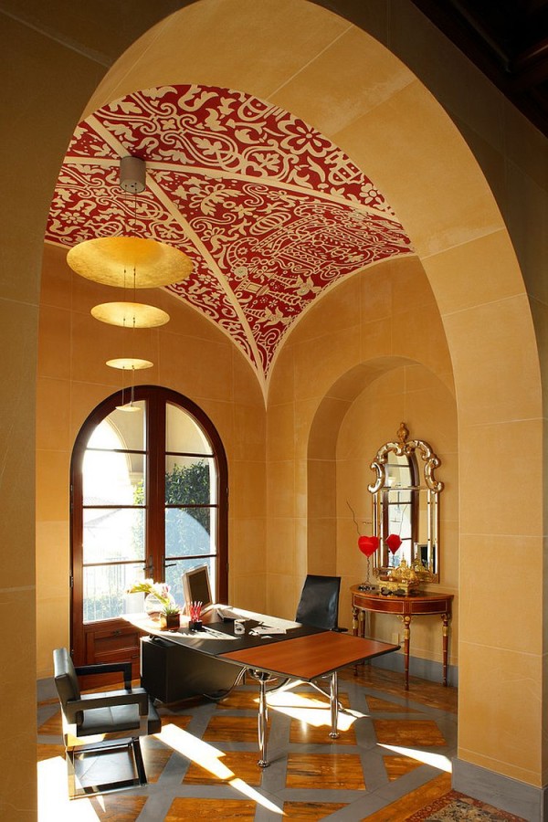 Дизайн современного офиса: потолок в марокканском стиле