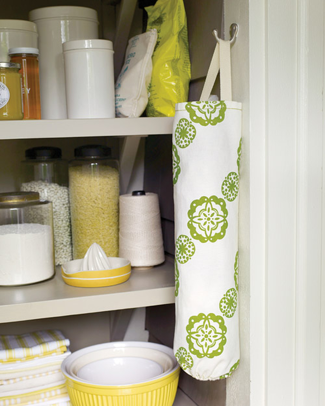 Обустройство кладовой: холщовый мешок для разных мелочей на вашей кухне, сшитый своими руками