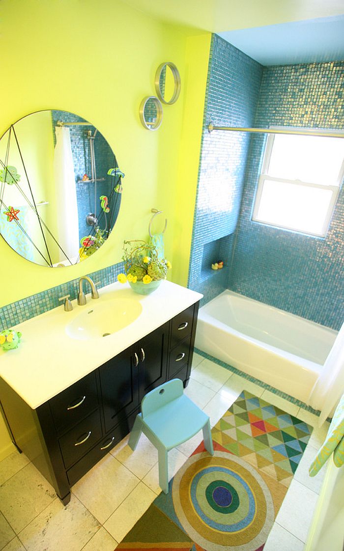 Голубой и жёлтый цвета в ванной - великолепное сочетание. Фото 2