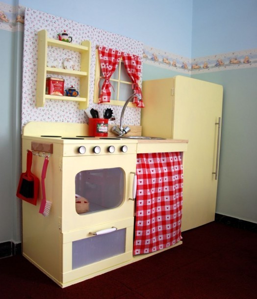 Детская кухня для игр. Фото 1