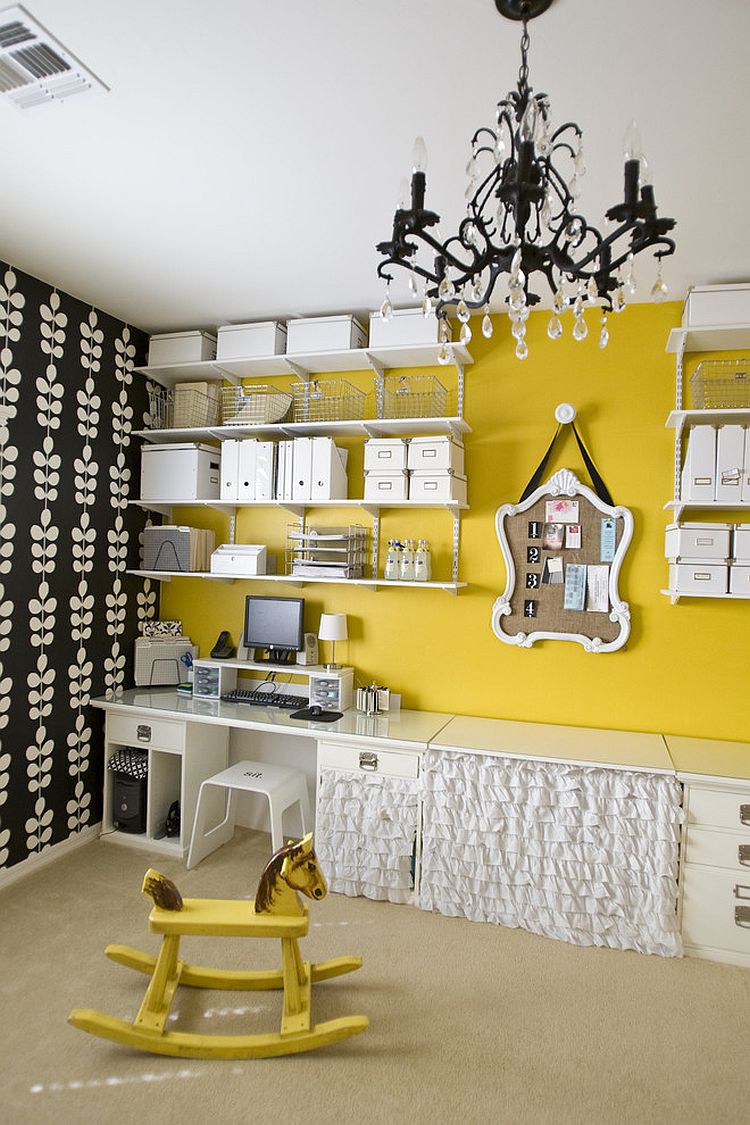 Интерьер домашнего офиса в жёлтом цвете - фото 23