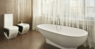 Уникальный интерьер совмещённых ванных комнат: фото воплощённых дизайнерских проектов