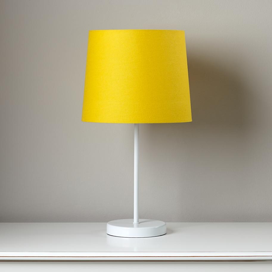 Желтая с белым настольная лампа