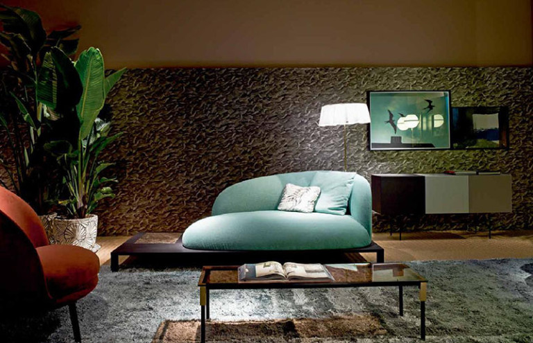 Маленький диван для гостиной от студии Claesson Koivisto Rune