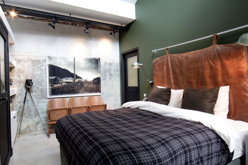 Красивая спальня в Garage Loft от Bricks Amsterdam в Нидерландах