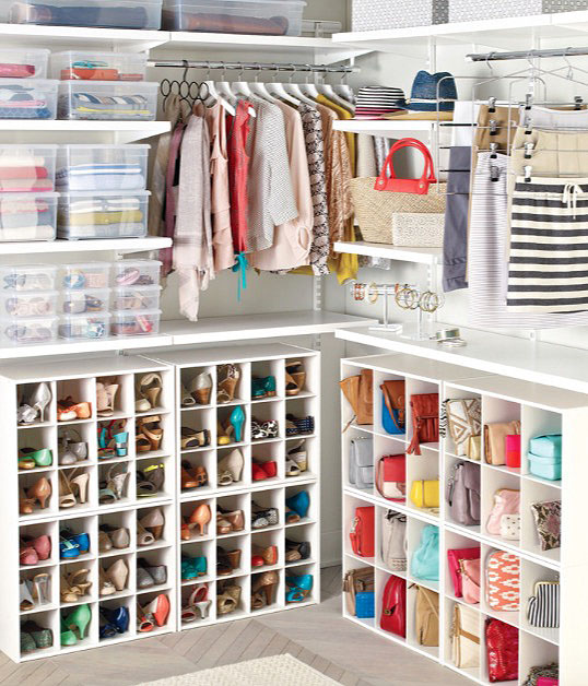 Лаконичная организация пространства в шкафу своими руками: сортировка одежды в шкафу