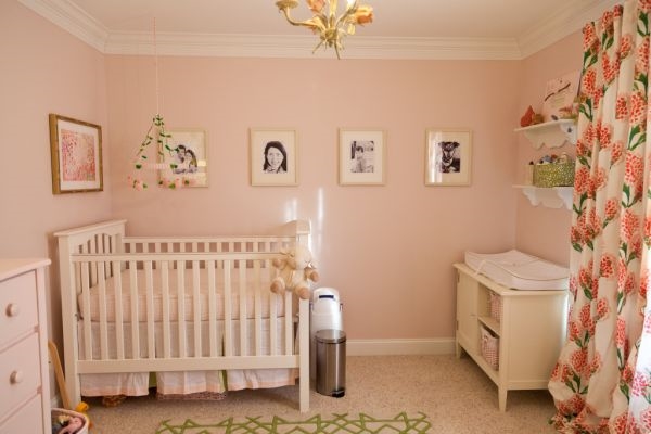 Стильная детская комната для девочки с первых дней жизни