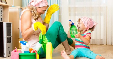 Как сохранить дом чистым, когда ваши дети на каникулах